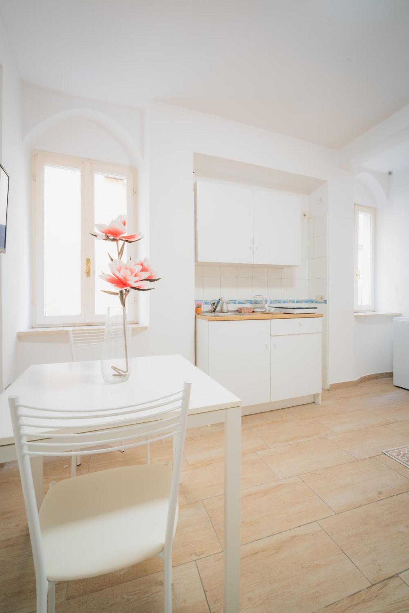 Suite "Castello" Del Garda - Apt Per Coppie Garda Дезенцано-дель-Гарда Экстерьер фото